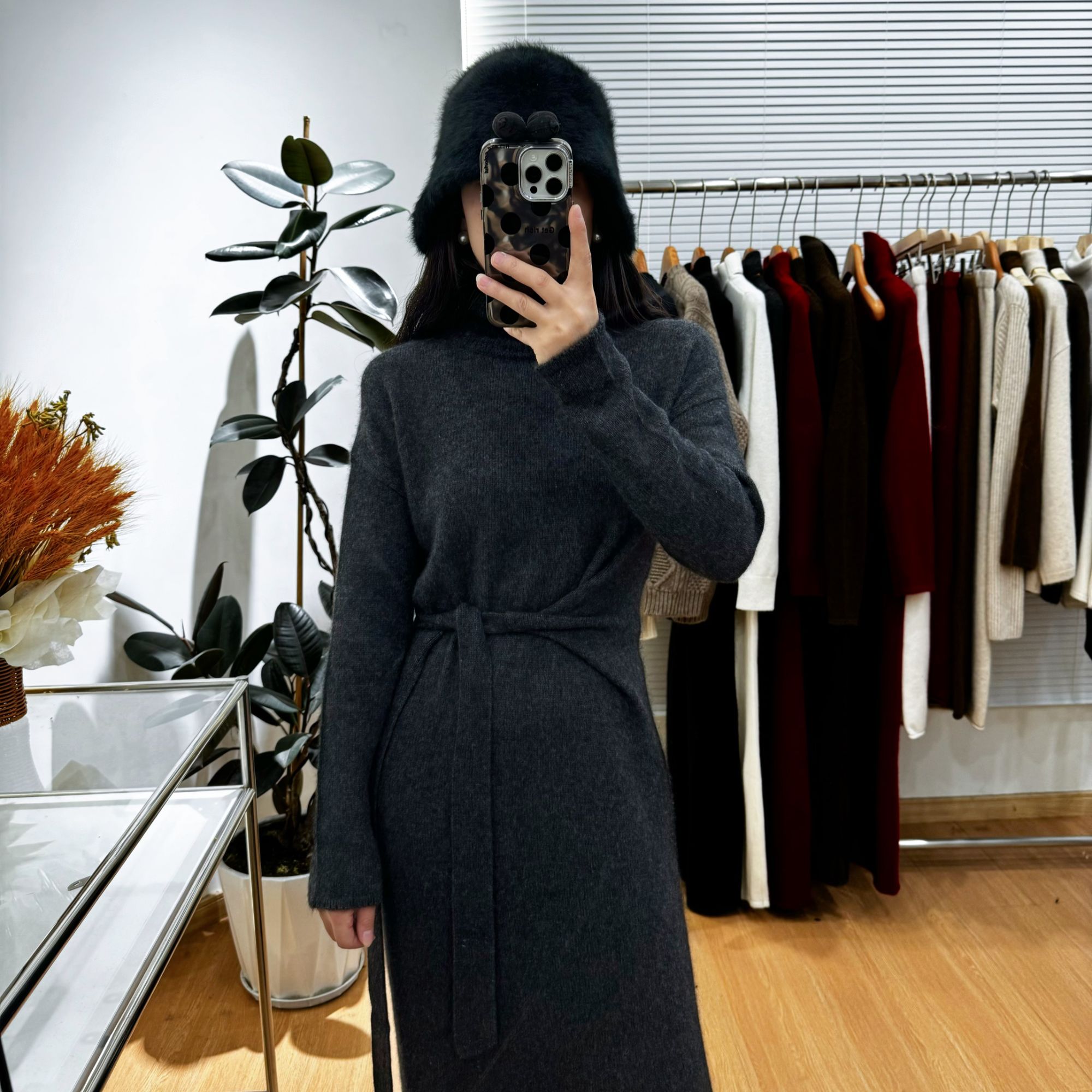 新款秋冬女士长款连衣裙过膝宽松腰带红色针织显瘦打底毛衣裙