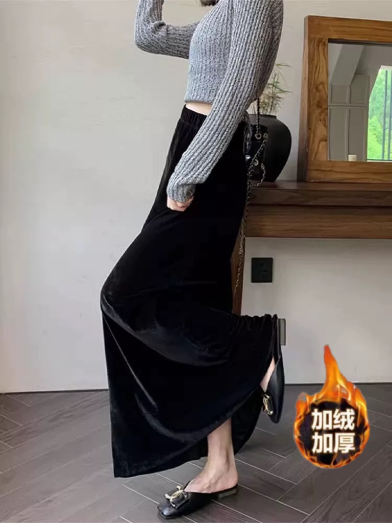 金丝绒半身裙女2025秋季新款百搭鱼尾裙高级感垂顺高腰显瘦中长裙