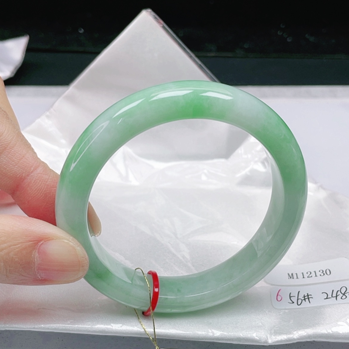 【闪购商品】翡翠手镯未镶嵌56+圈标签损坏不做退换