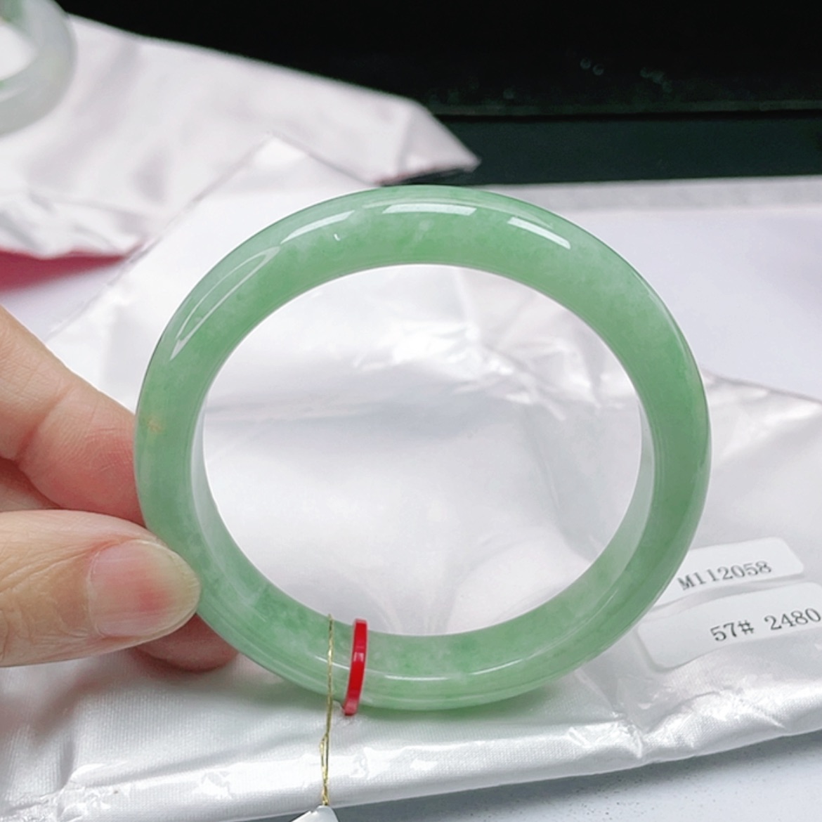 【闪购商品】翡翠手镯未镶嵌57+圈标签损坏不做退换