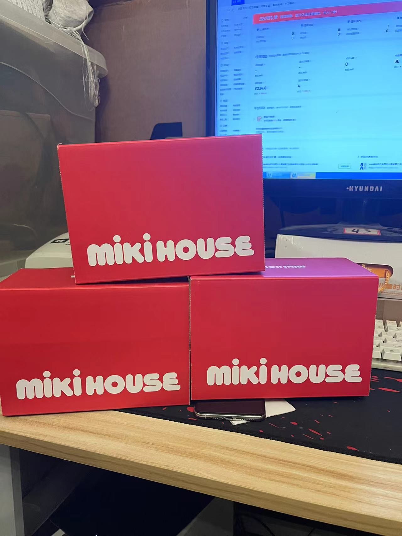 miki春秋款日系男女儿童装重工全棉MK绣花火箭超人牛仔长裤春季