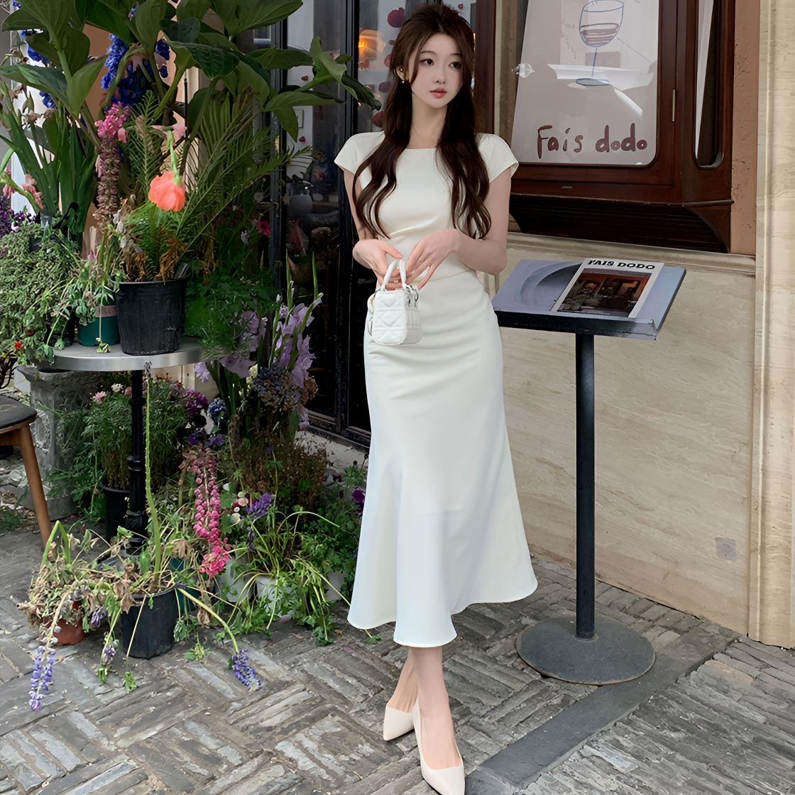 小个子 气质白色收腰显瘦鱼尾长裙女夏季修身中长款连衣裙法式