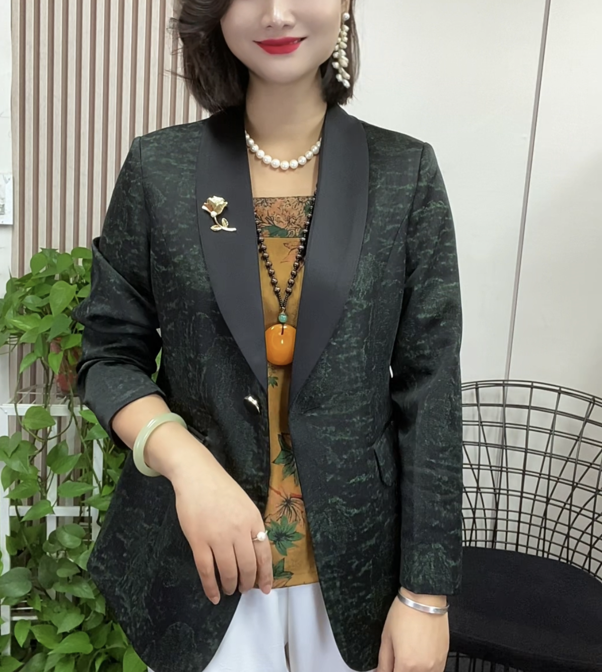 2025春秋款新品高端定制时尚洋气显瘦青潮流果领拼色小西装