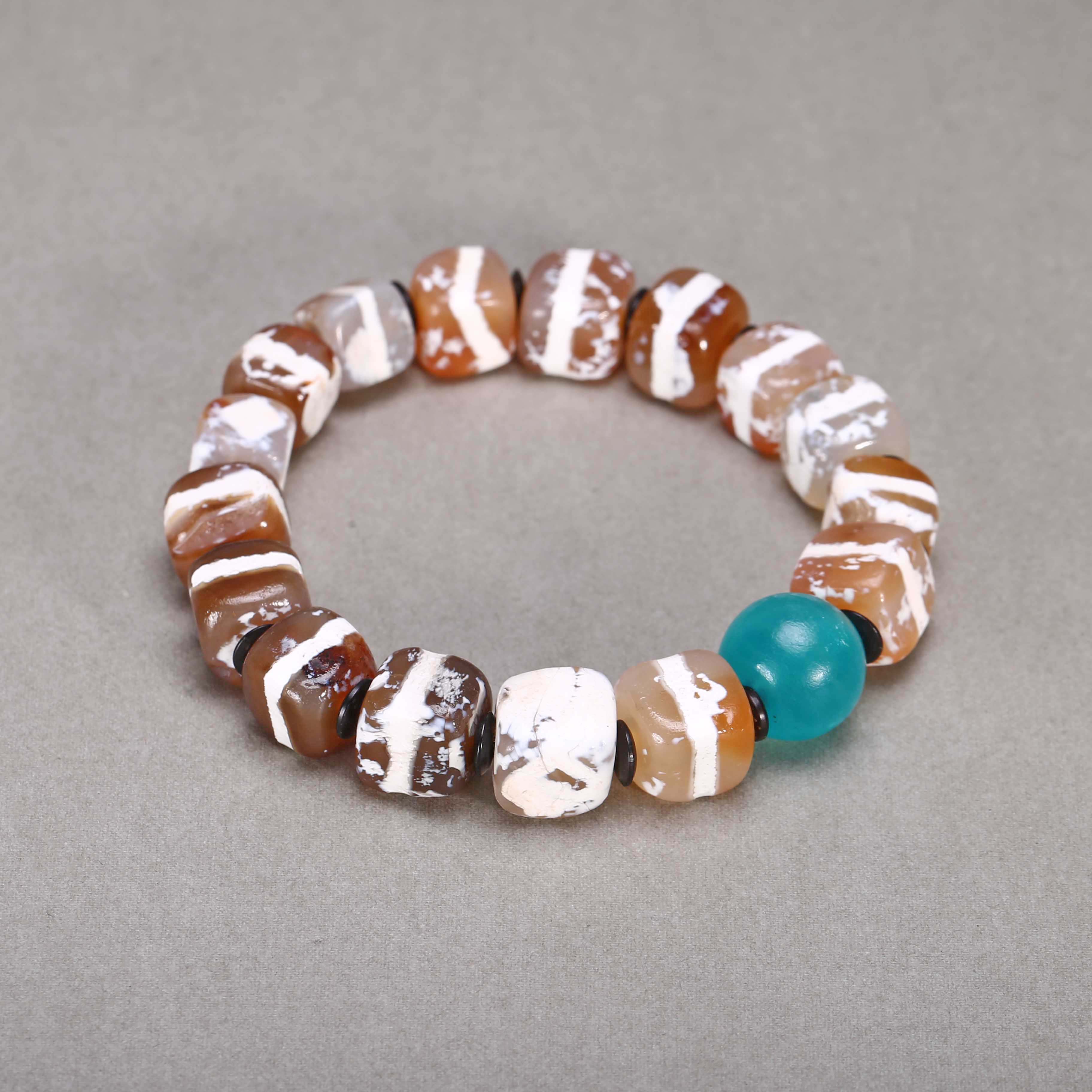 【济文阁】JOY20102631十九世纪 方形玛瑙手串