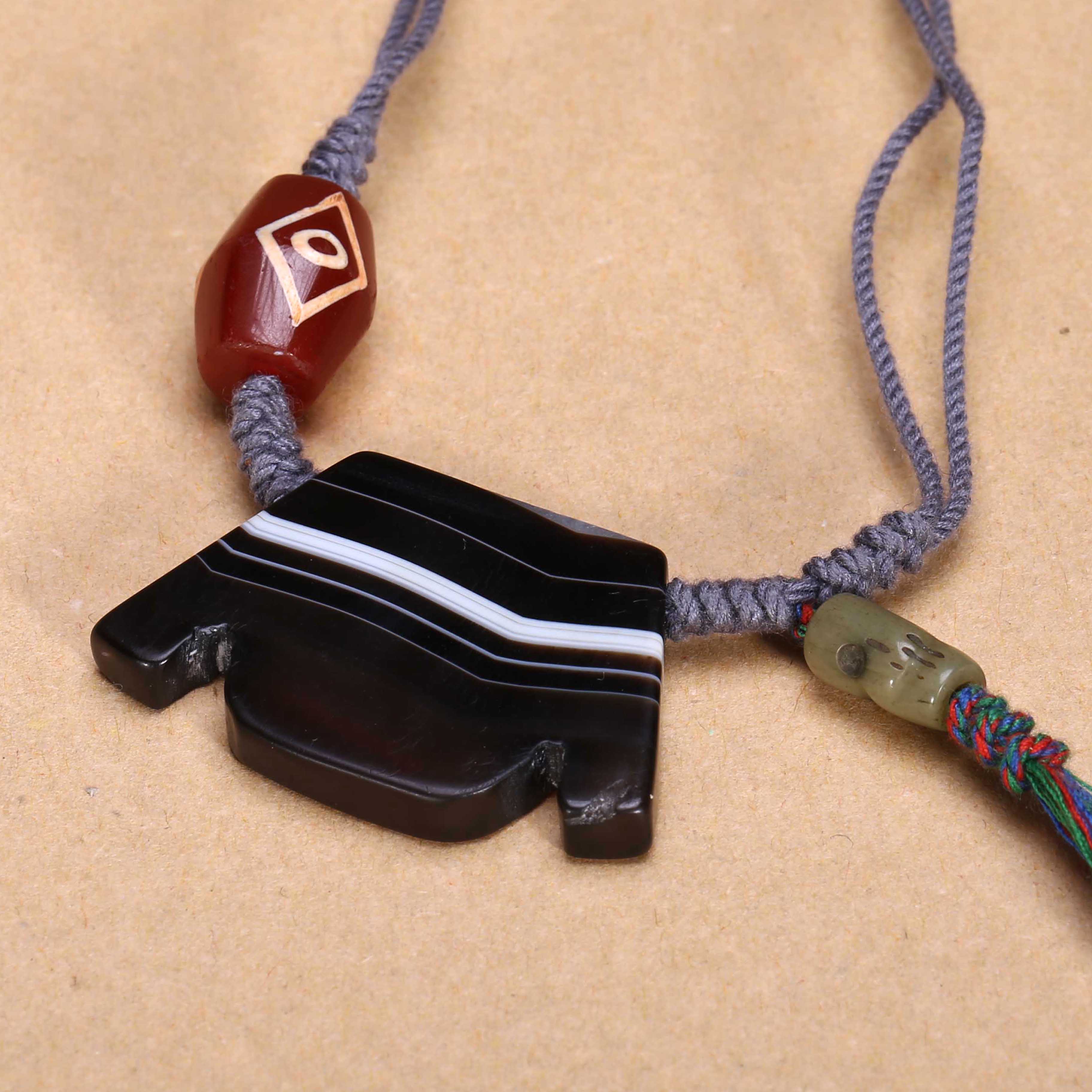 【济文阁】JFYG20101106民国玛瑙象形佩