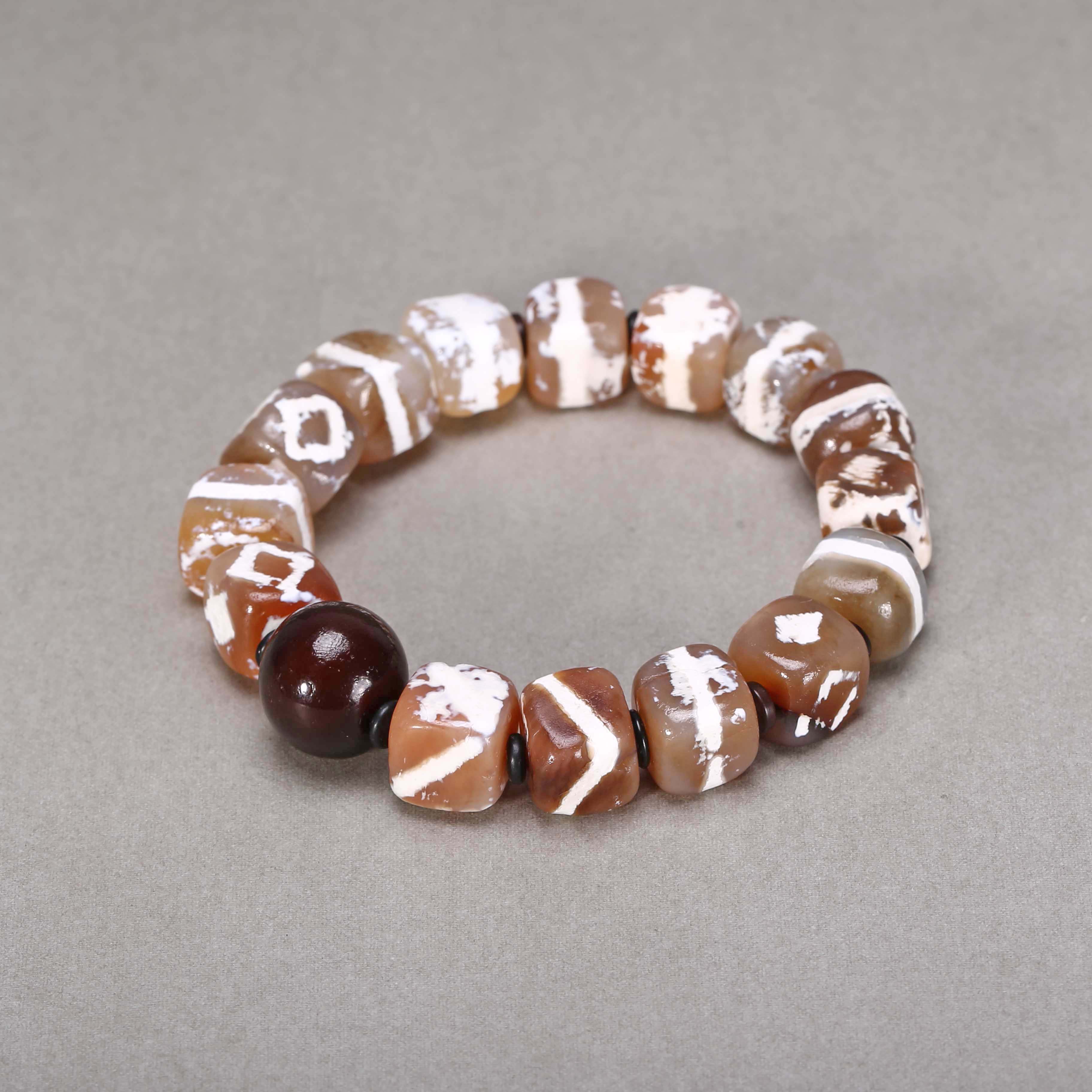 【济文阁】JOY20102634十九世纪  方形玛瑙手串