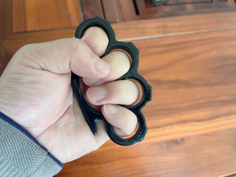 户外防身装备指虎破窗器1