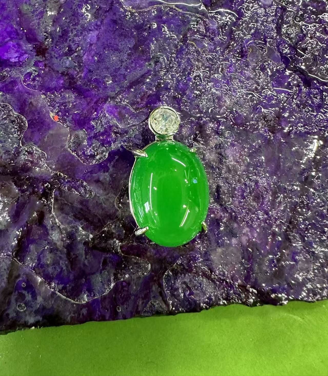 【聪聪珠宝】20608-冰绿蛋面吊坠-赠链