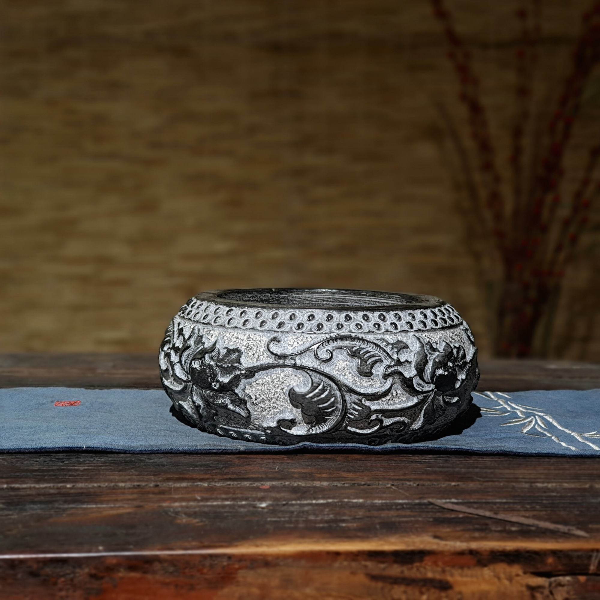 缠枝莲石盆|笔洗烟灰缸花盆桌面造景青石家居摆件 
