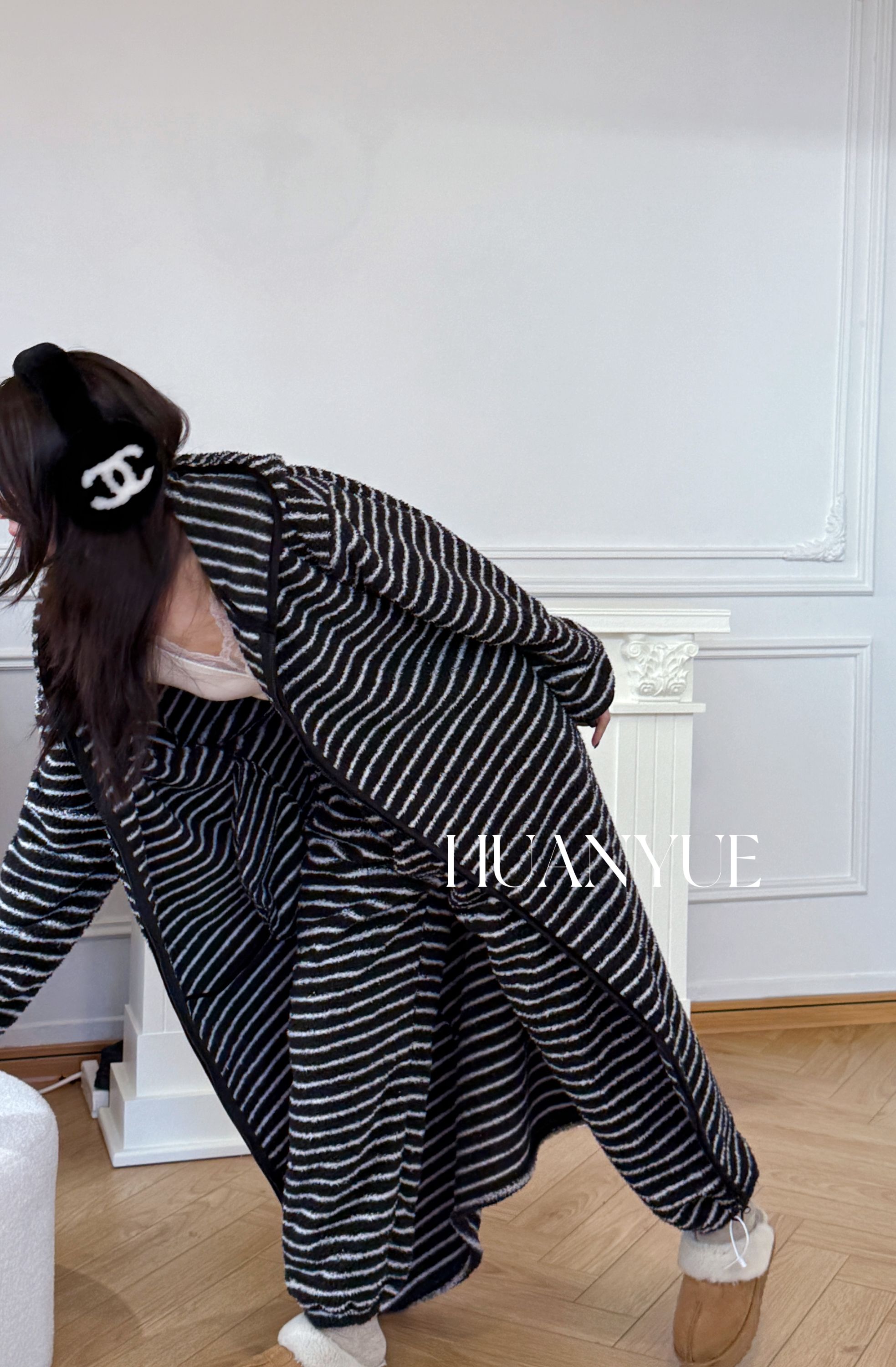  【加厚套装】行走的被窝-韩系连帽米粒绒大码家居服外出条纹睡袍