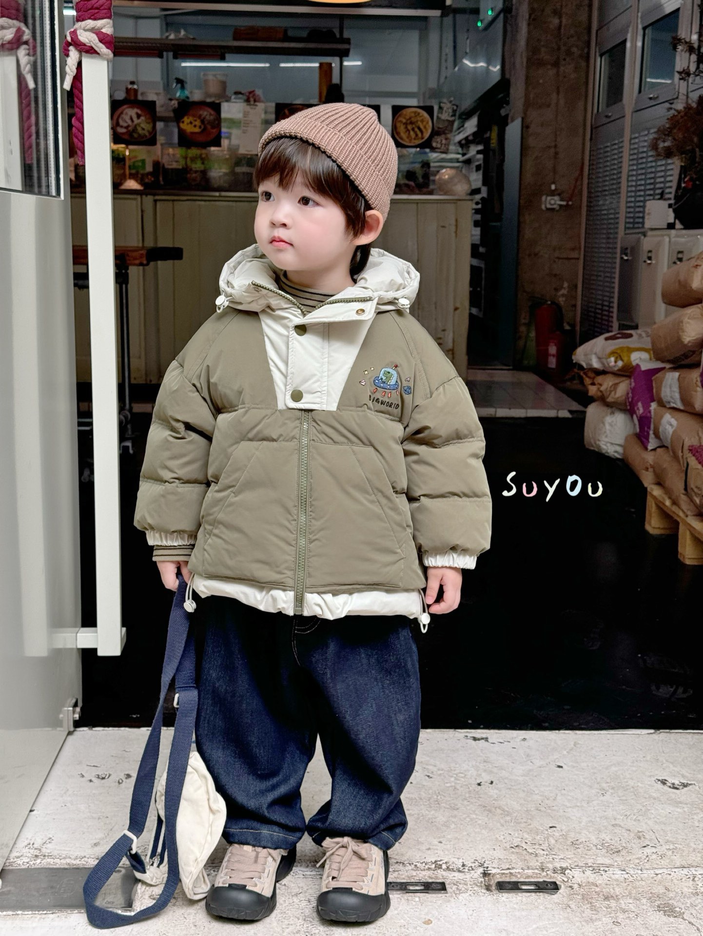 【037】实体品牌2024冬季新款韩系网红潮款搭配男童女童羽绒服保暖