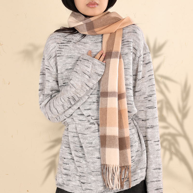 英伦常规款舒适森系不起球女围巾格纹情侣男士流苏