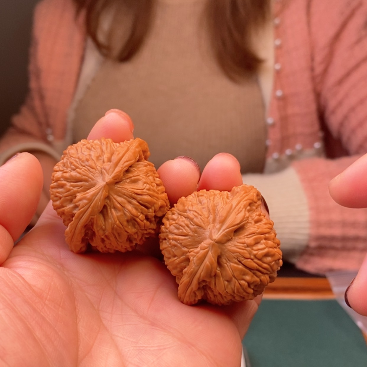 【闪购商品】文玩核桃把件40白狮子