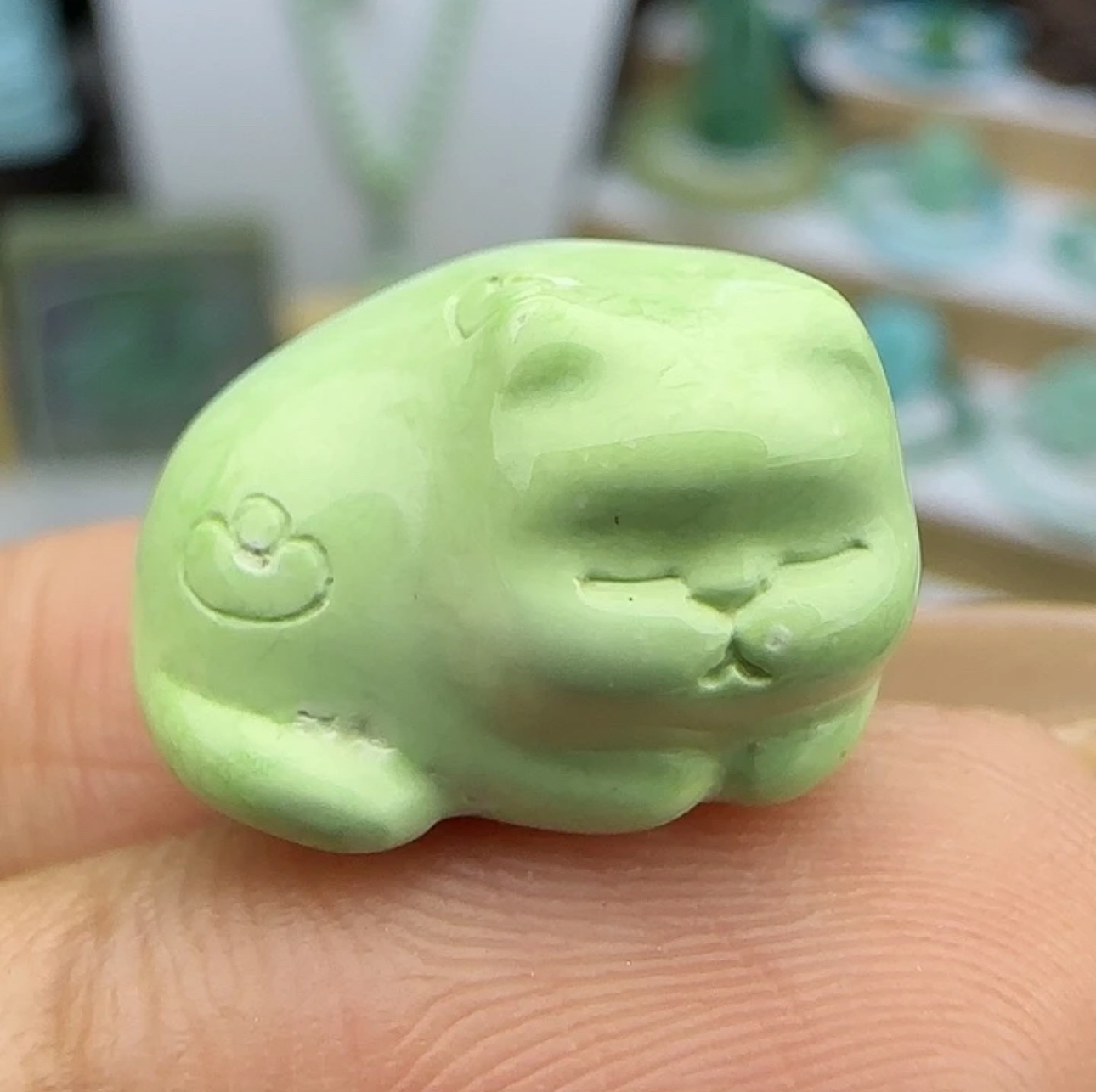 【可爱趴趴猫】湖北原矿菜籽黄荧光黄浅色系小猫精品萌宠雕刻件