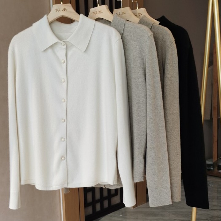 似水女款西藏细支白色秋冬翻领衬衣短款款纯小羊绒衫