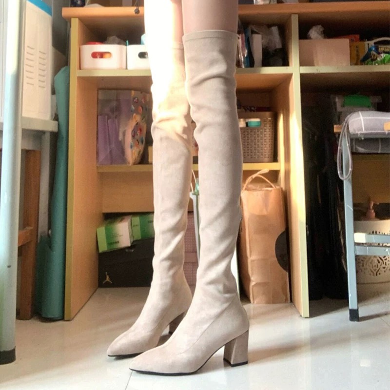 OMG！！！长退欧尼 必备长款秋冬粗跟尖头裸色过膝瘦瘦靴哒