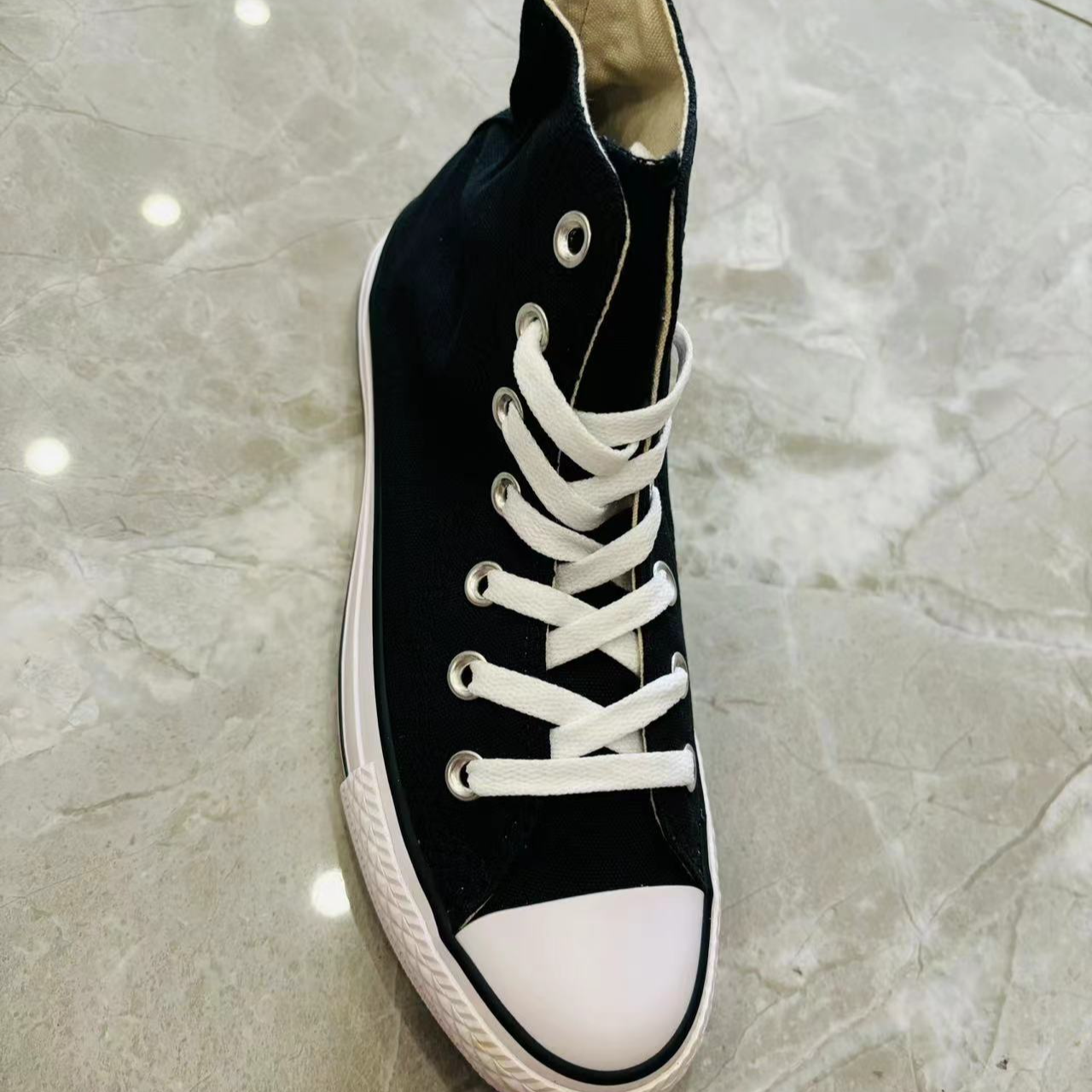 黑色高帮帆布鞋女生男生