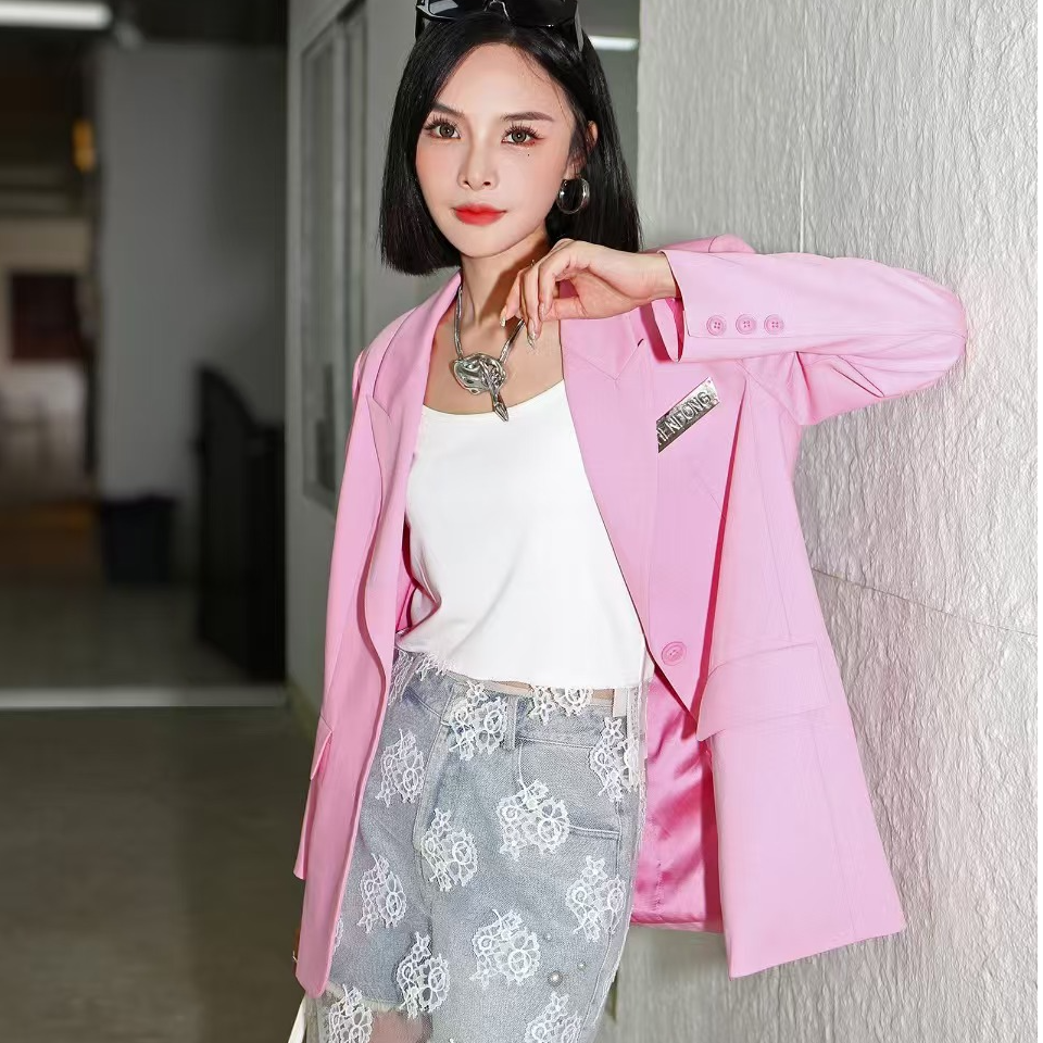 24-秋街头时尚西装外套