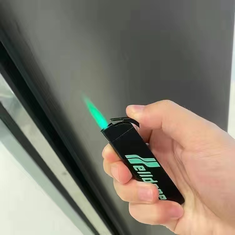 创意潮牌绿色火焰打火机金属防风点烟器网红款送男友闺蜜潮便携