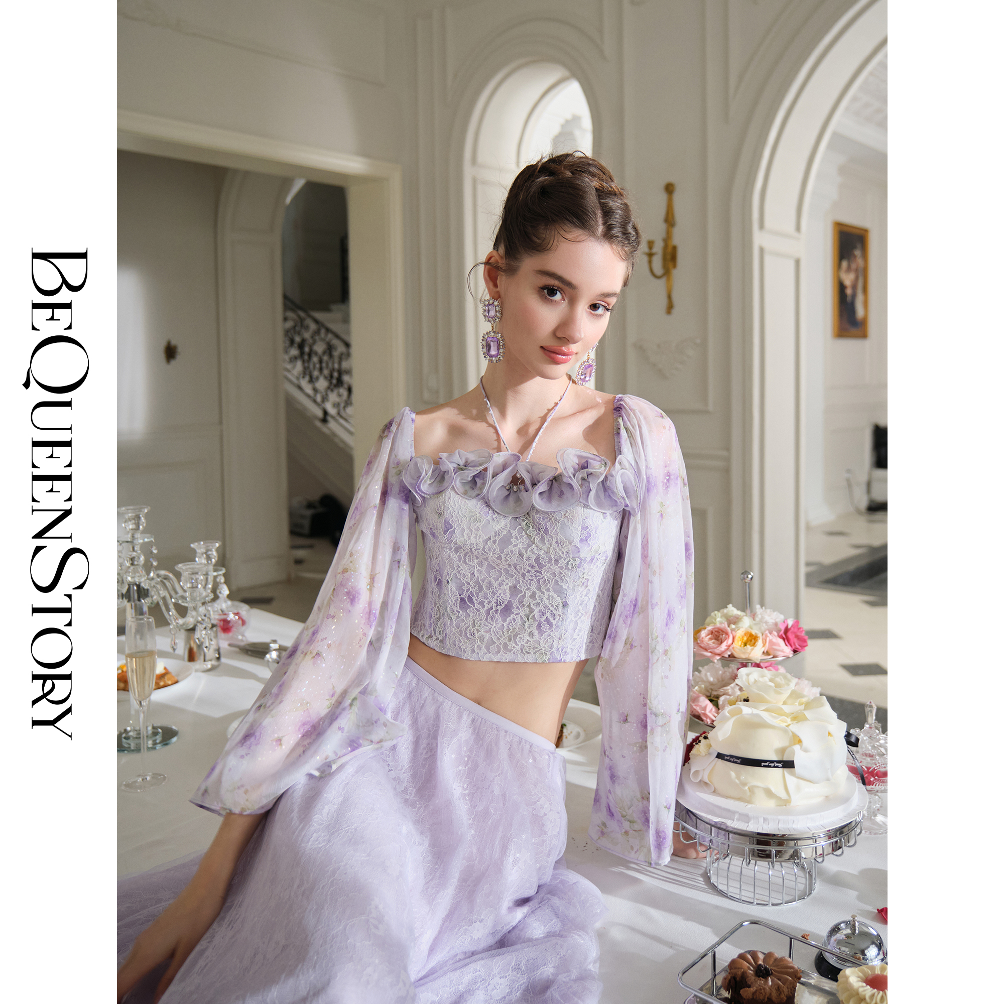 BeQueenStory【绘梦铃兰】设计感抹胸挂脖长袖立体花朵蕾丝上衣