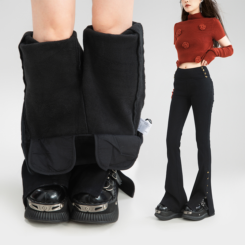 KEIKO 显瘦！黑色加绒牛仔裤女冬季新款设计感修身开叉微喇裤子