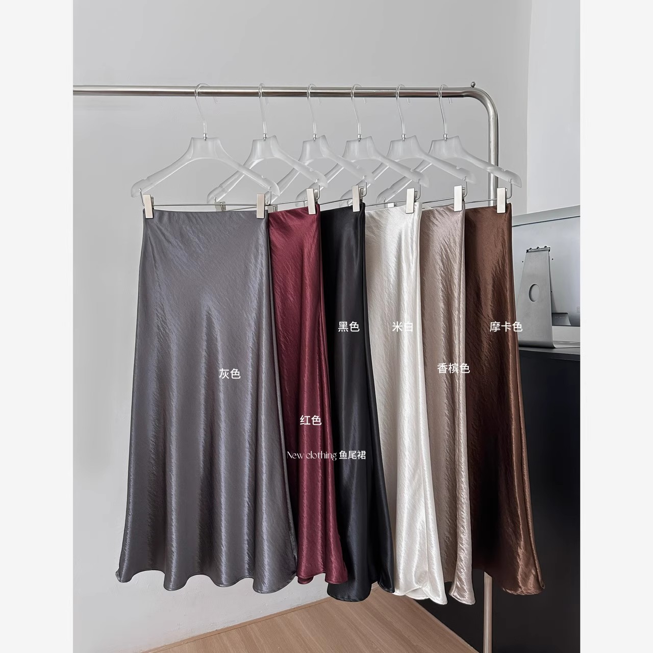 （四季可穿）百搭醋酸缎面裙2025新款高级气质修身显瘦包臀裙子