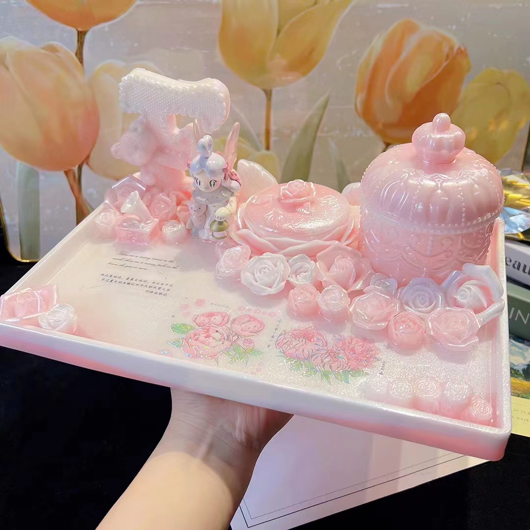 【P】奶油皇后妮妮成品收纳盒烟灰缸托盘钥匙扣挂件