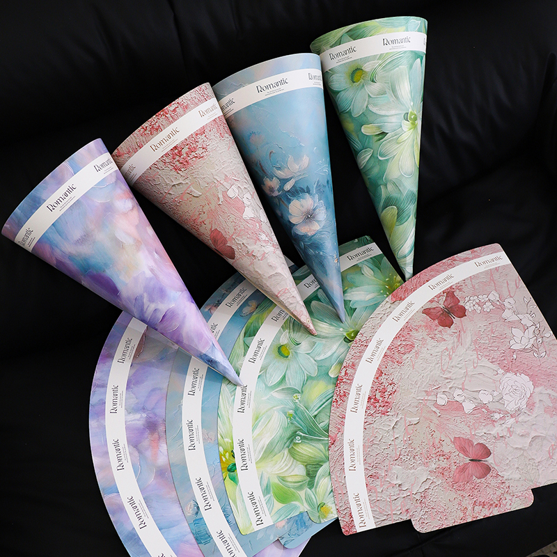 十三花材柔情冰淇淋甜筒花盒花束包装纸材料花艺鲜花包装盒