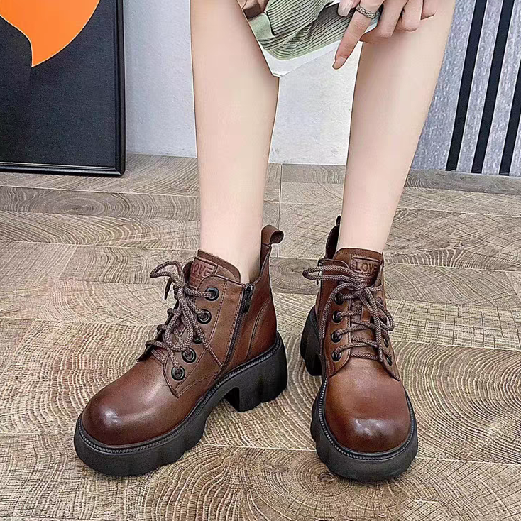 528321317女鞋秋冬款中跟百搭休闲英伦风马丁靴短靴