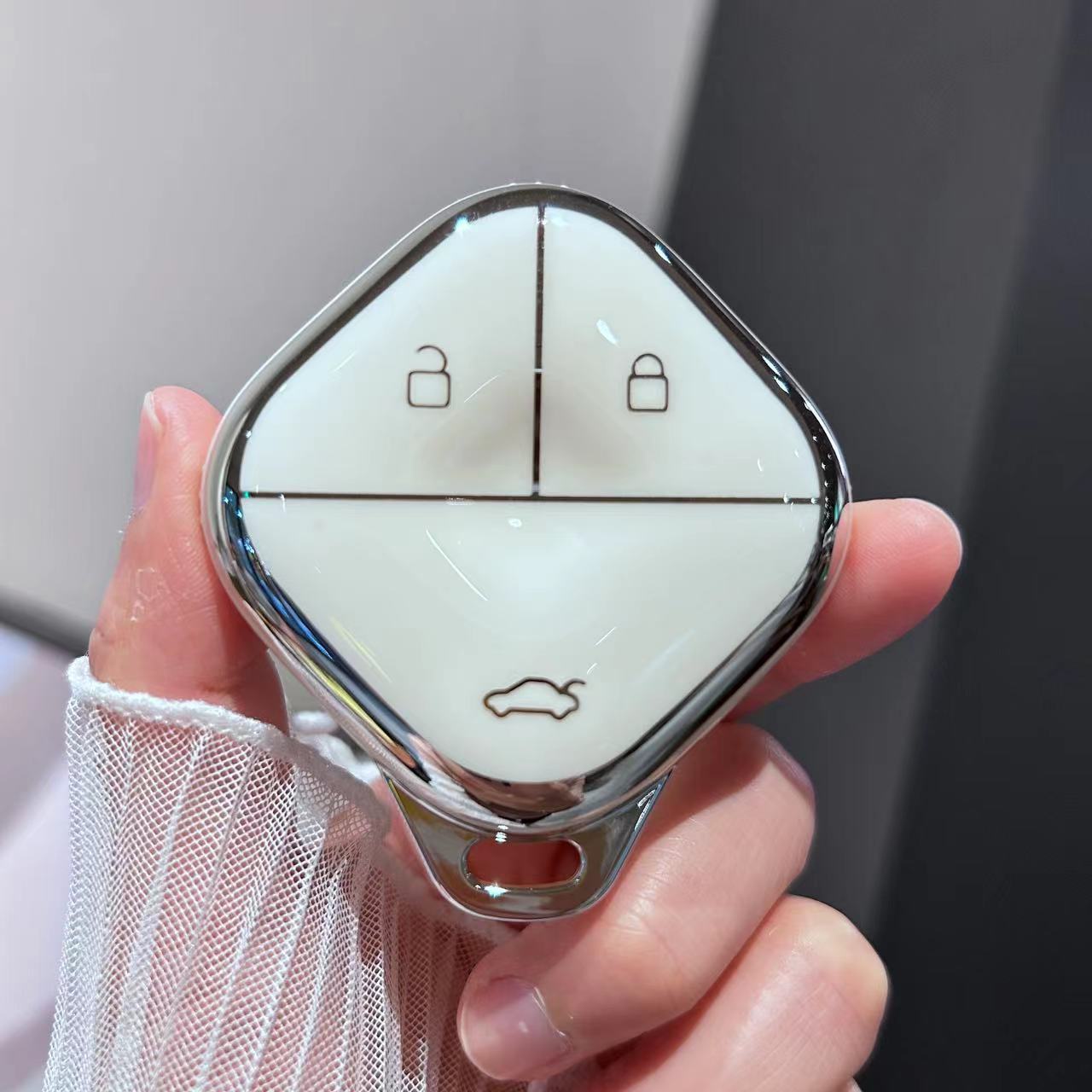 2023新款五菱缤果钥匙套宾果晴空宝骏kiwiEV可爱女汽车钥匙包壳扣