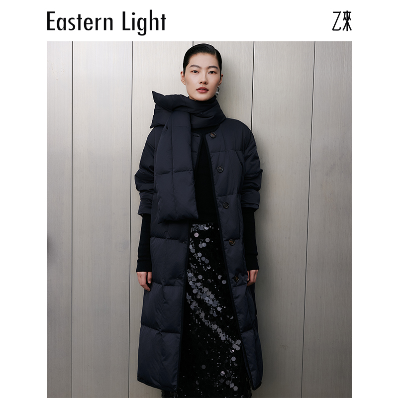 Eastern Light/乙来冬款过膝捆边廓形感围巾长款保暖羽绒服女外套