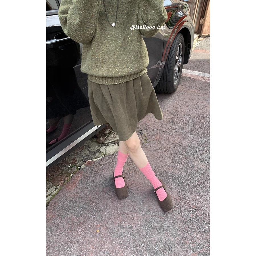 复古韩版灯芯绒半身裙秋季松紧腰显瘦伞裙中裙小个子
