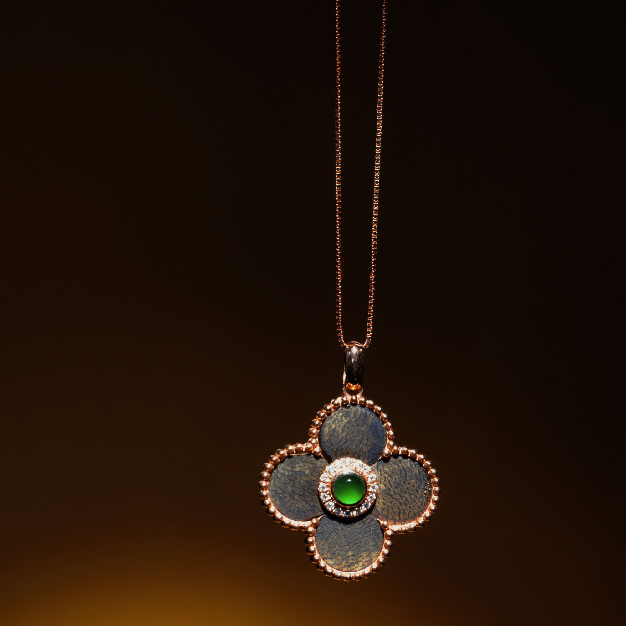 【觅香阁】新款正区黑棋老料四叶草沉水挂坠