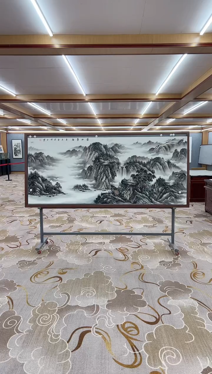 【闪购商品】绘画张伦玉-小八尺