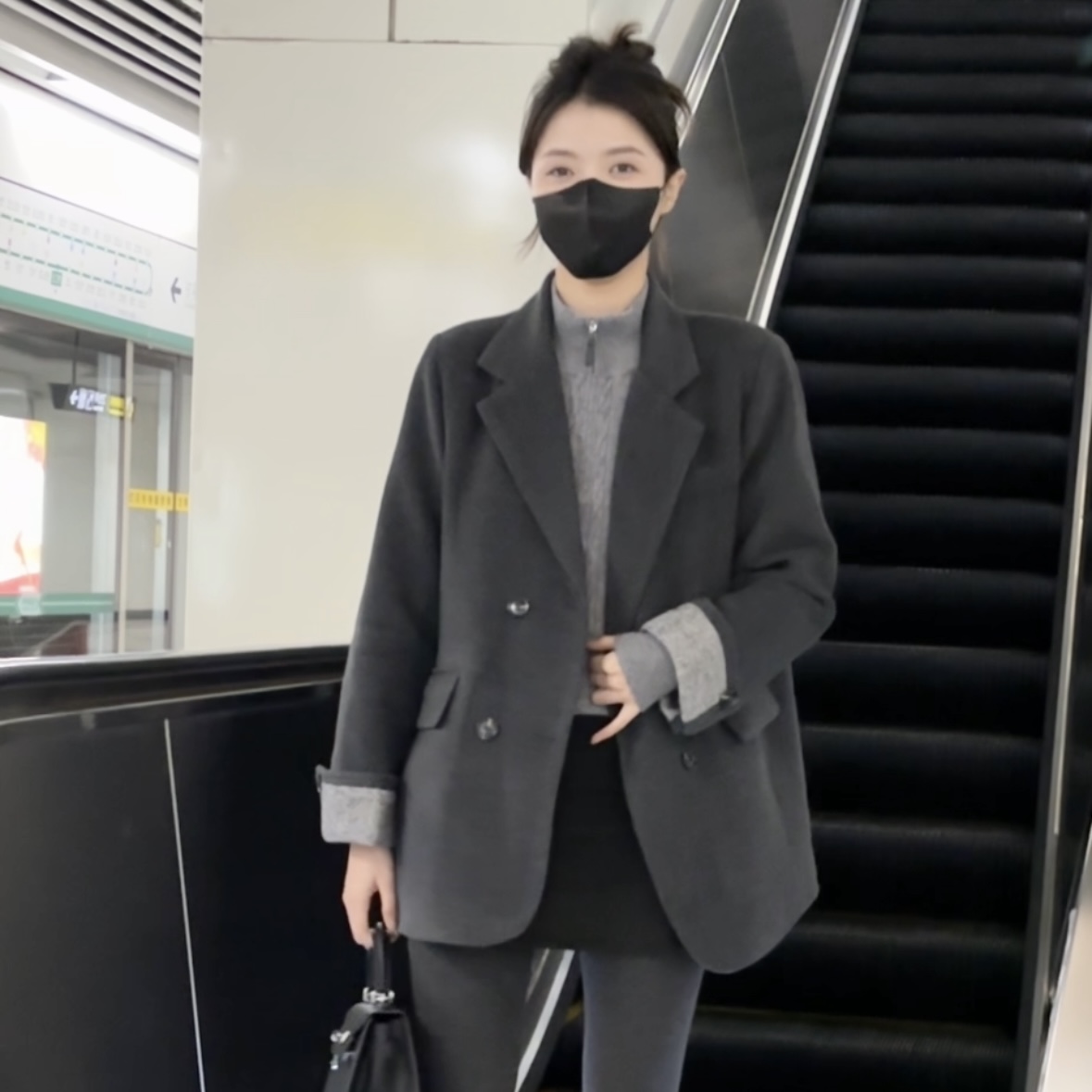 西装式棉服女2025冬季新款轻奢韩剧女主穿搭西服外套