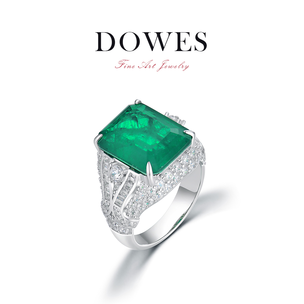 925银合成锆石戒指 925银合成锆石戒指祖绿色戒指轻奢银戒珠宝