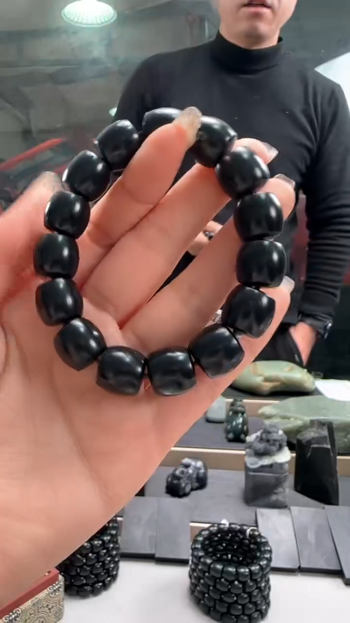 【闪购商品】和田玉颈饰未镶嵌西瓜皮直切13*14手串