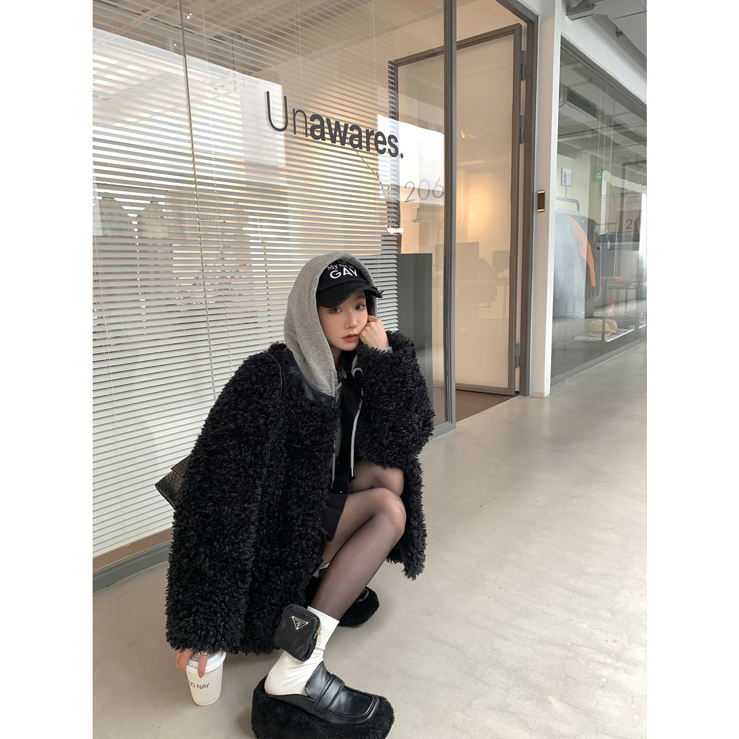 区区欧阳 卷卷毛环保女冬加厚短款毛毛外套百搭宽松韩版高级感