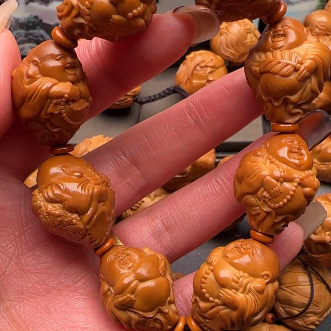 橄榄核核雕橄榄核