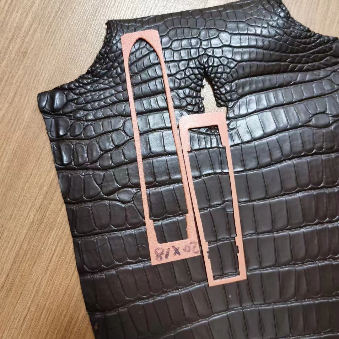 定制手表带特殊接口手工鳄鱼皮手表配件订做代用万国沛纳海欧米茄