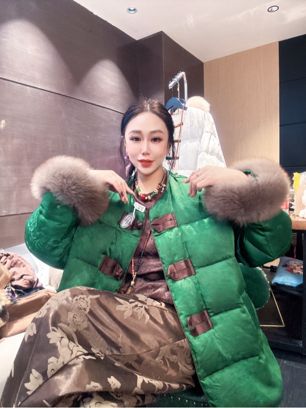 6982#《大狐狸羽绒》红人上新百搭宽松复古中式网红羽绒外套