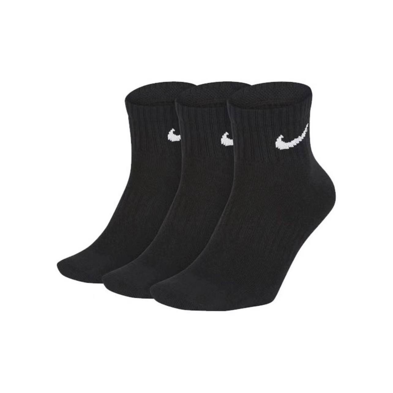 NIKE/耐克【流光机能风】中性中筒简约透气黑色运动袜SX7677010