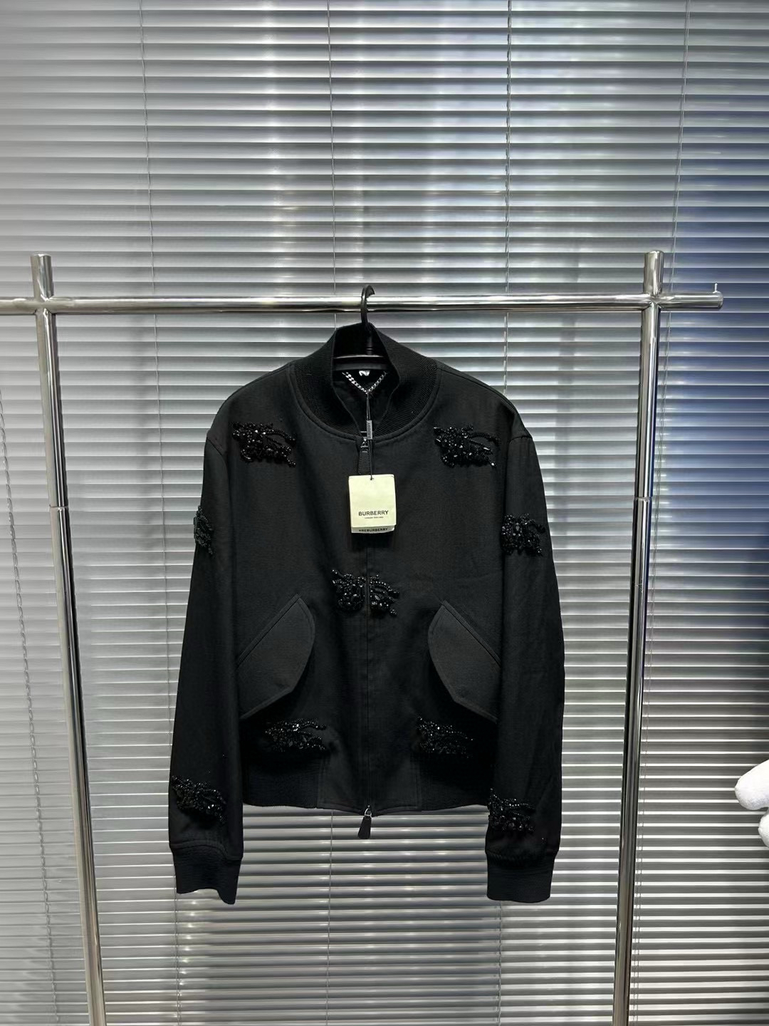 Burberry 23fw 水晶战马黑色羊毛呢拉链夹克 外套 50尺码 全新