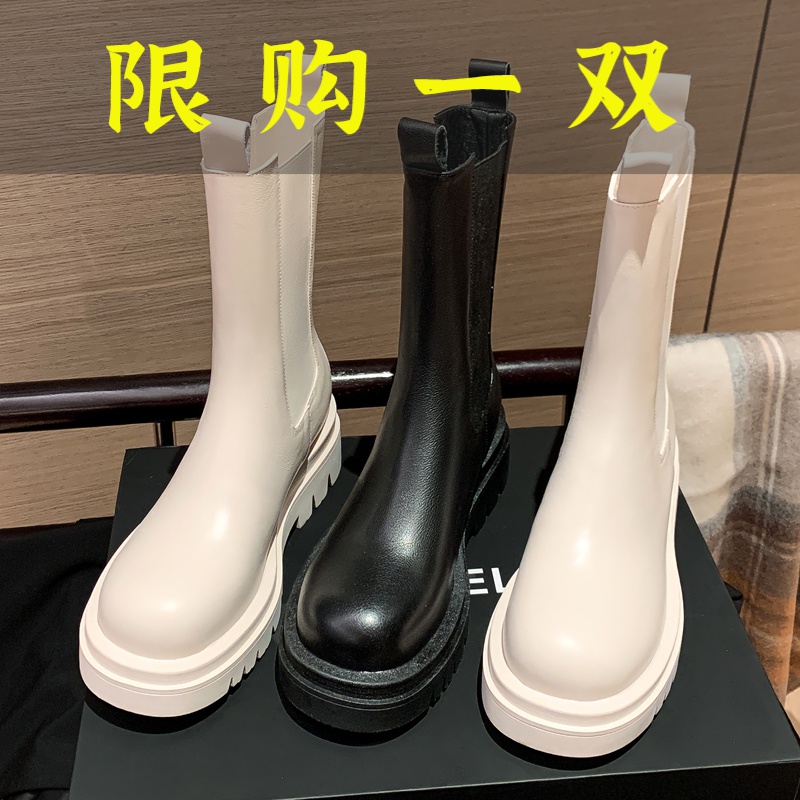 红蜻蜓牌白色短靴女厚底小个子内增高马丁靴英伦风显瘦真皮切尔