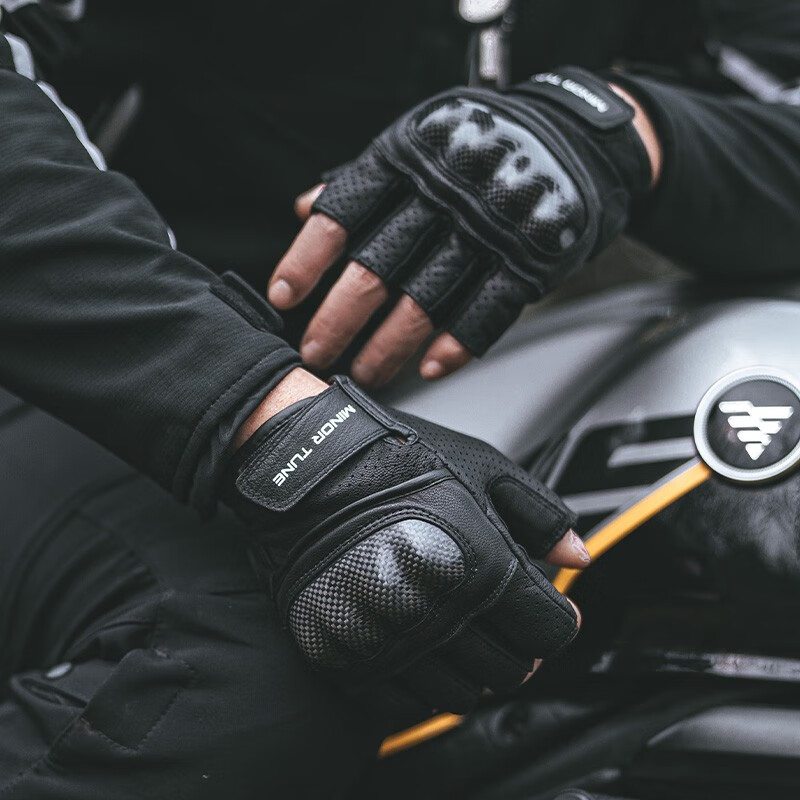 小调子MINOR TUNE摩托车夏季羊皮透气半指手套碳纤维护壳骑行防摔