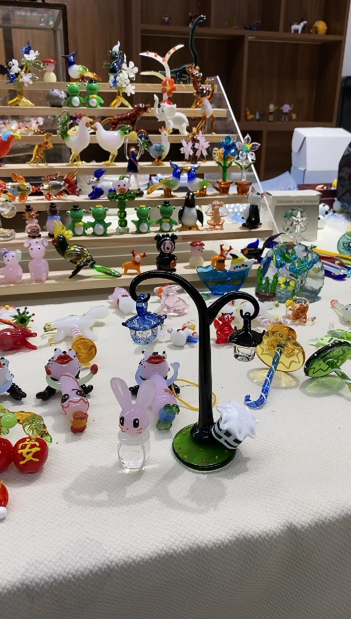 【闪购商品】密胺琉璃路灯+粉色兔子