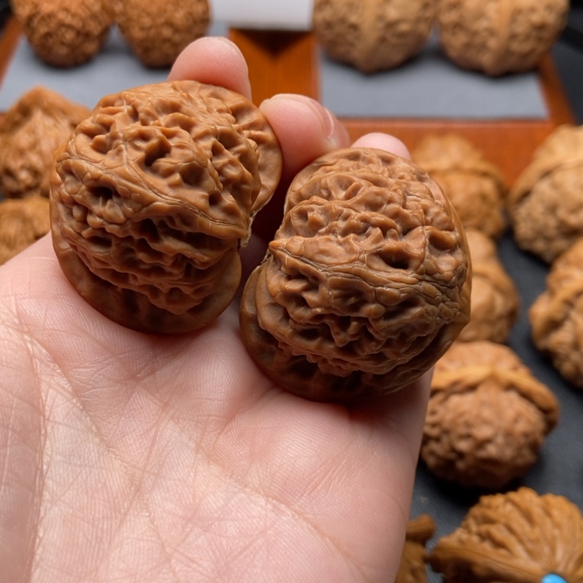 【闪购商品】文玩核桃吊坠宫灯