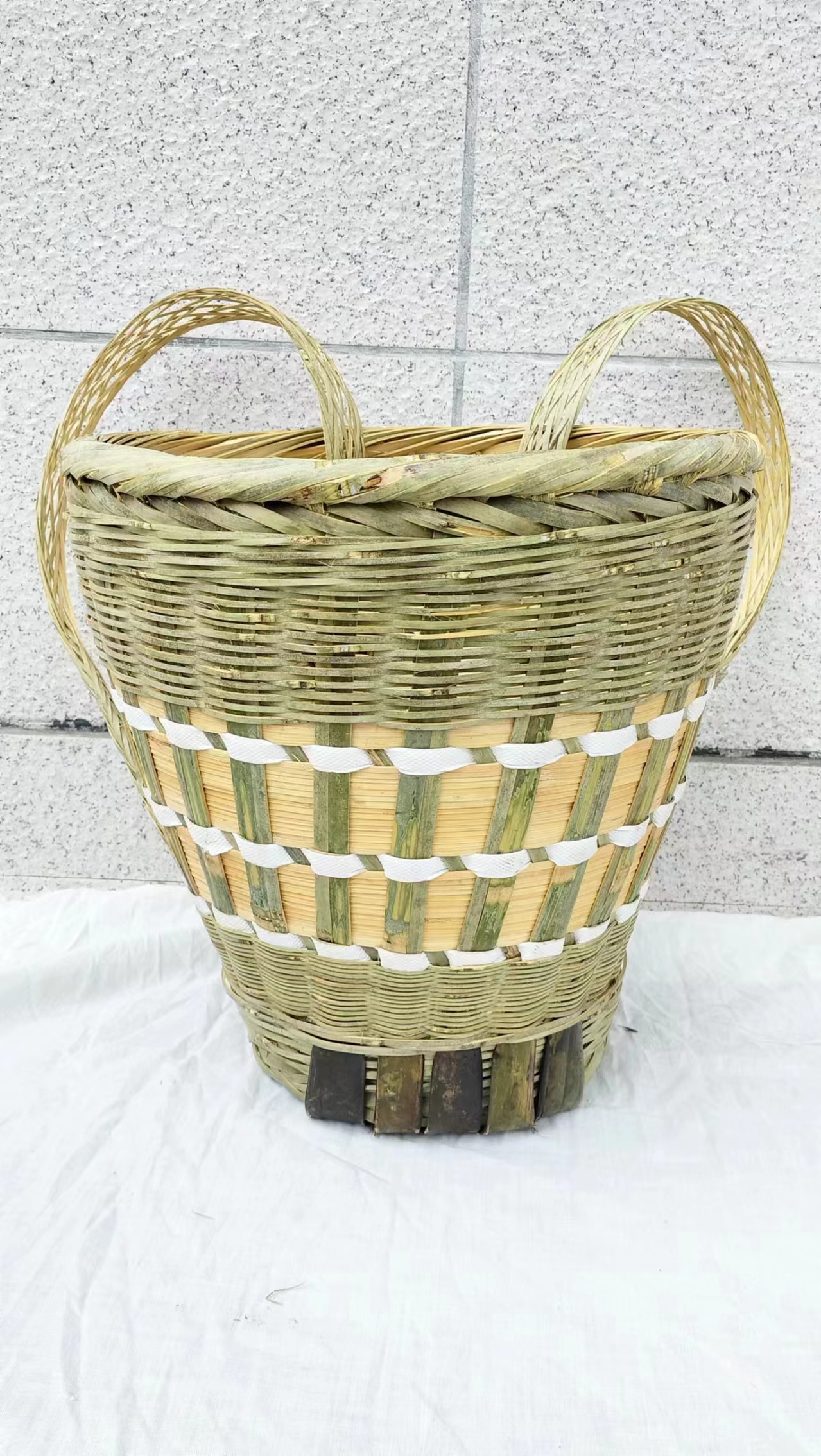 纯手工纯竹子编制（直径宽40公分高41公分）柴背篓