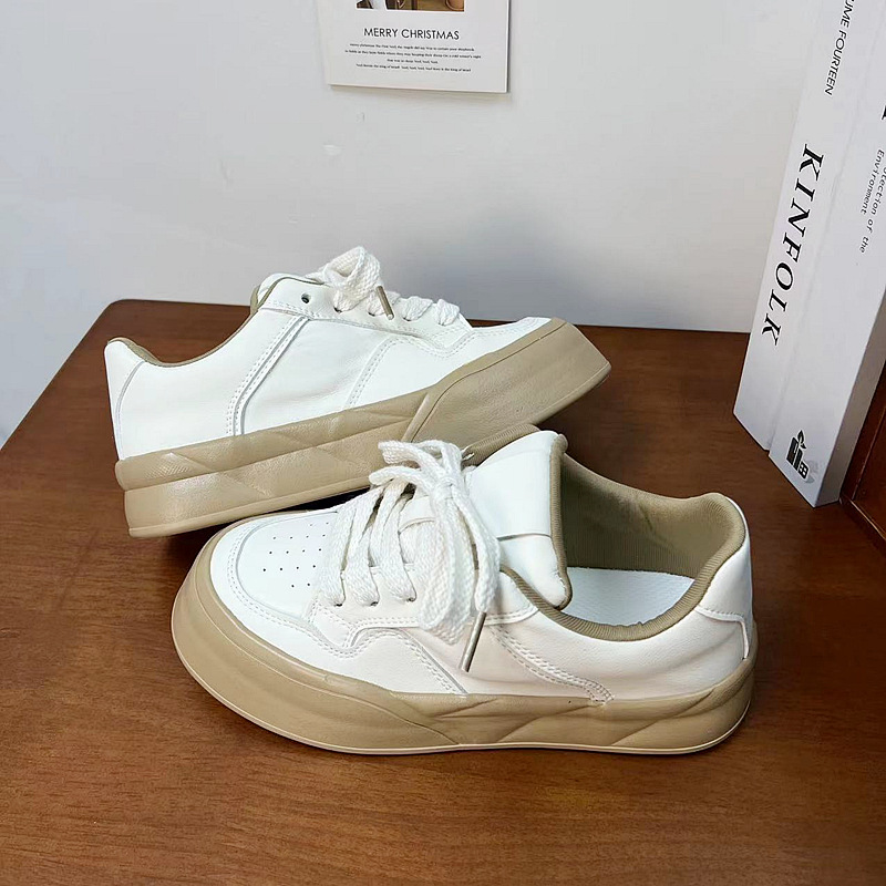 皮面小白鞋女2024年秋新款百搭透气厚底学生板鞋子1163//C