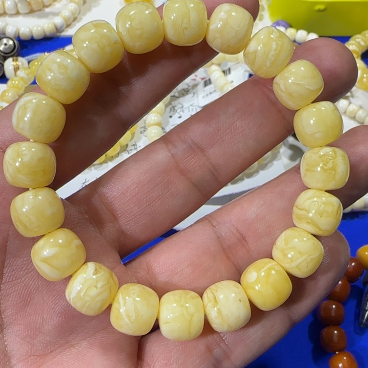 【闪购商品】蜜蜡手串未镶嵌张**?10.7m